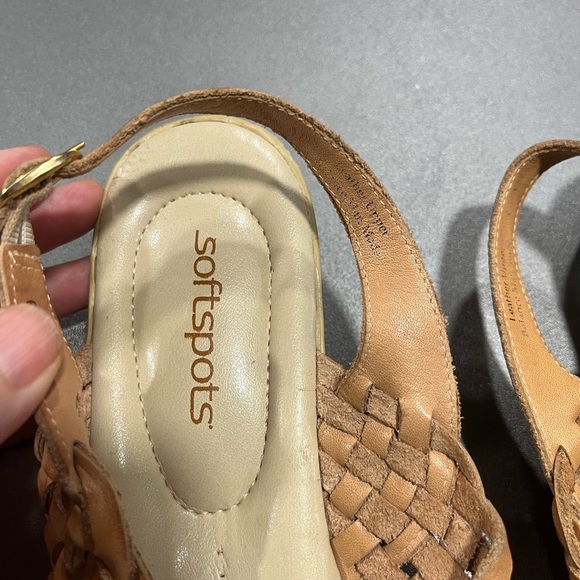 Softspots Sandals Women’s 8M Tan Woven Leather Open Toe Adjustable Slingback - Picture 5 of 9